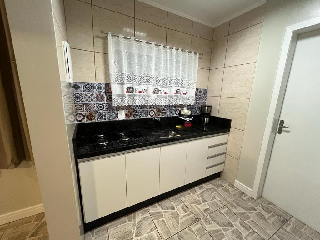 Residencial Bernardo 1 Dormitorio Florianópolis Eksteriør bilde